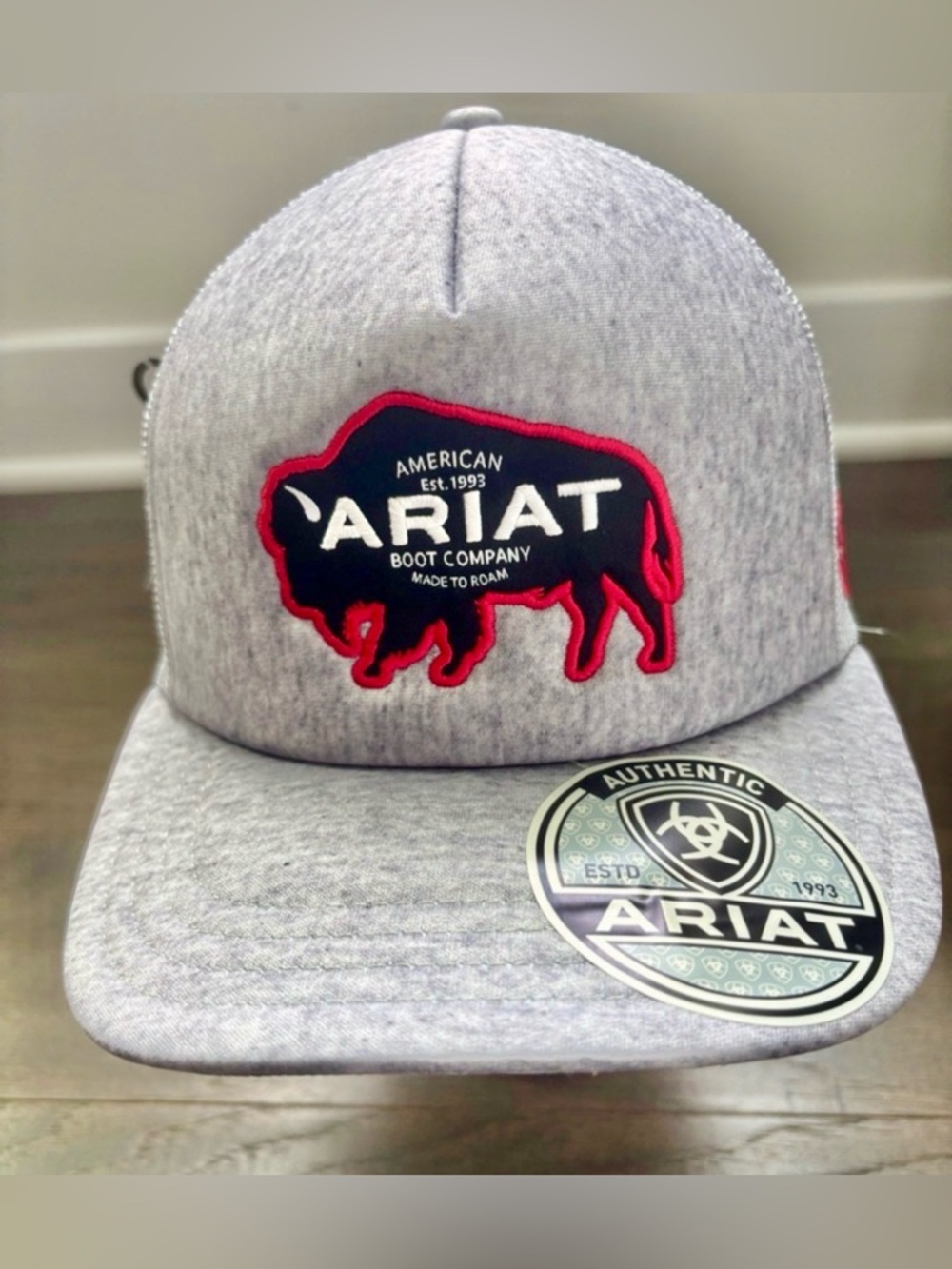 Ariat Buffalo Patch Structured Cap snapback foam front panel,mesh back,Western